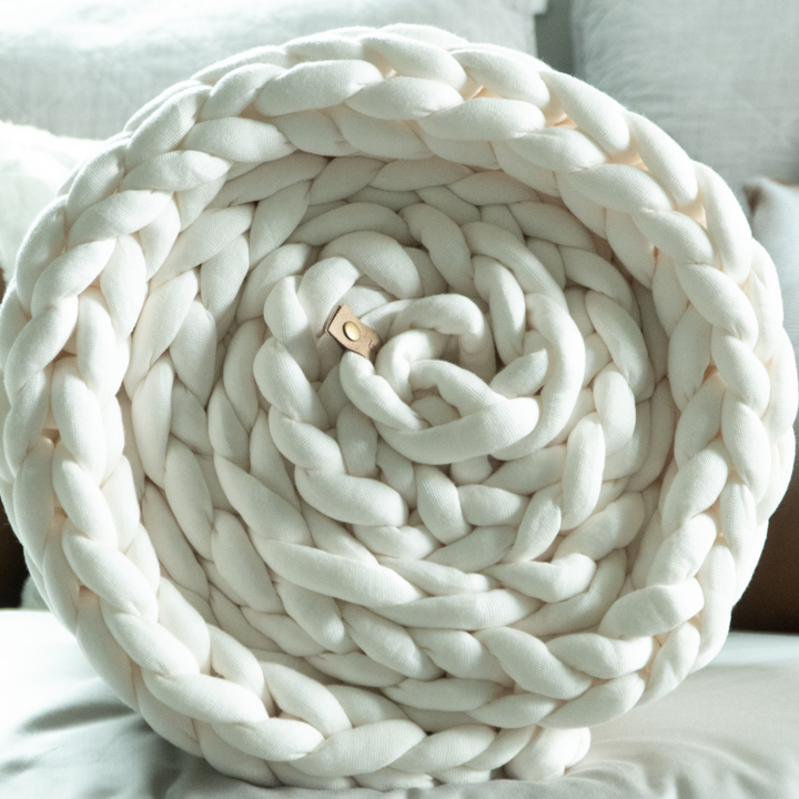 Reward: (Queen) Weighted Chunky Knit Throw